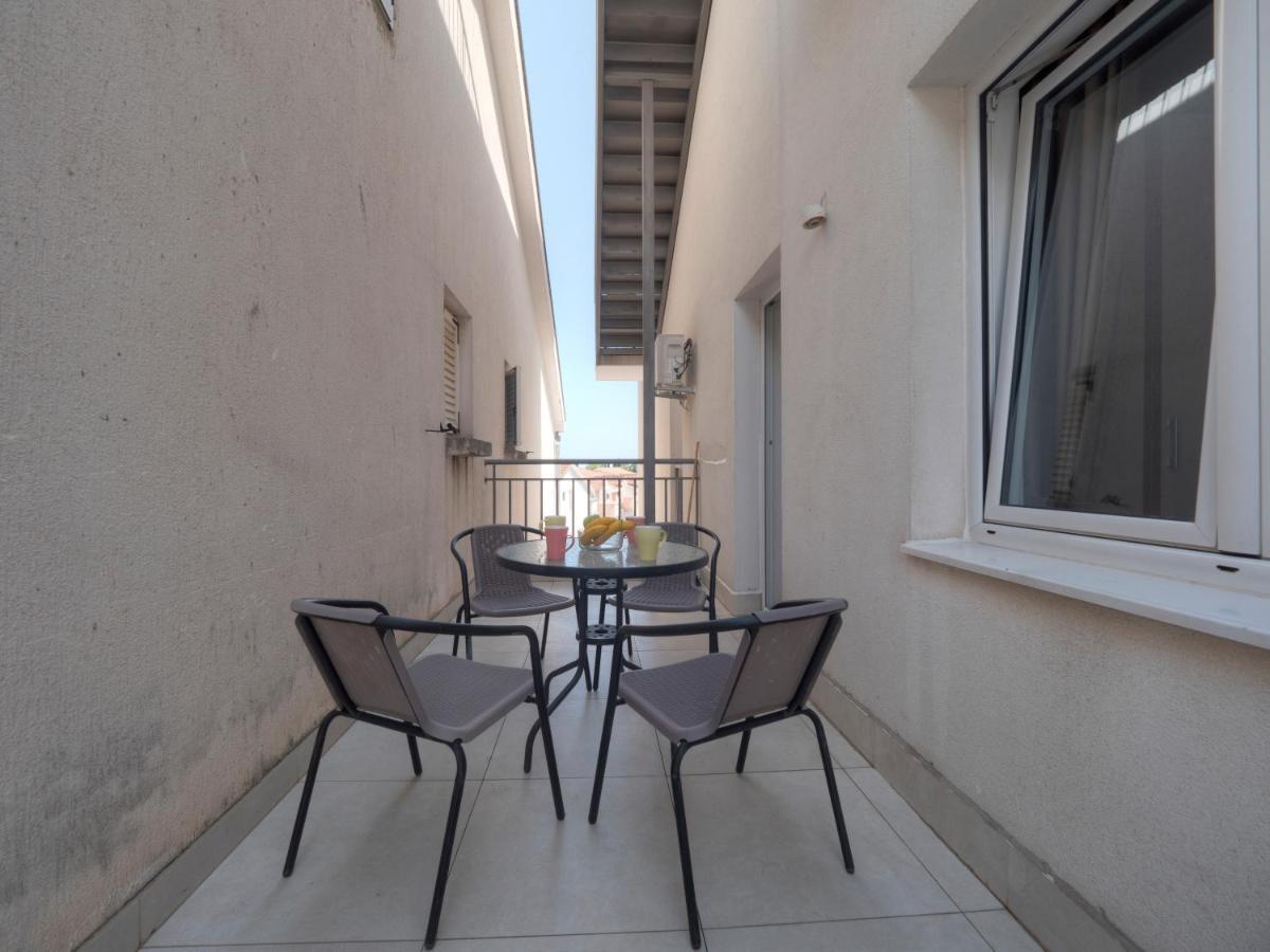Family Three Bedroom Apartment Brando บุดวา ภายนอก รูปภาพ